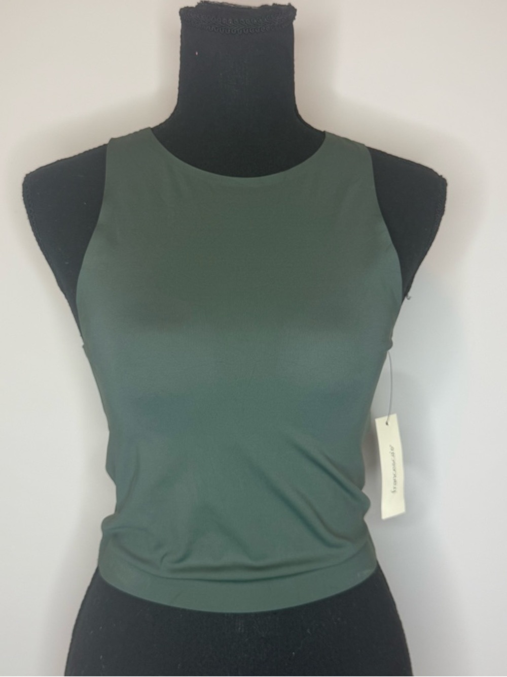 Francesca's Collections Forest Green Crewneck Tank